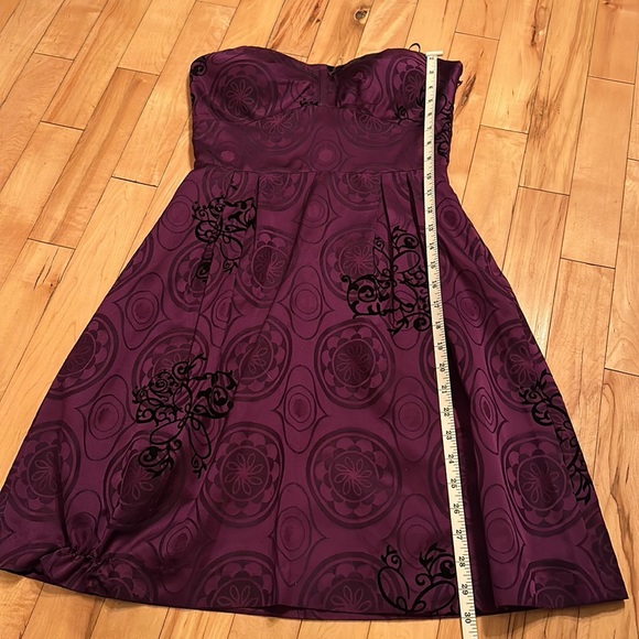 Guess Strapless Dress - Picture 5 of 11